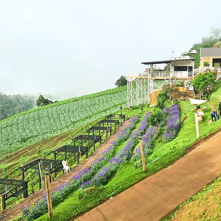 ภูวินคาเฟ่ โฮมสเตย์ Phuwin Cafe Homestay Mon Jam Екстериор снимка